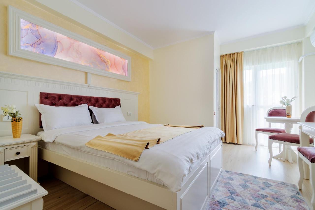 Hotel Central - Беїле-Оленешті Екстер'єр фото